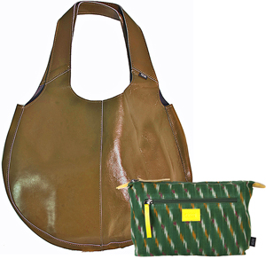 Martha Round Shopper